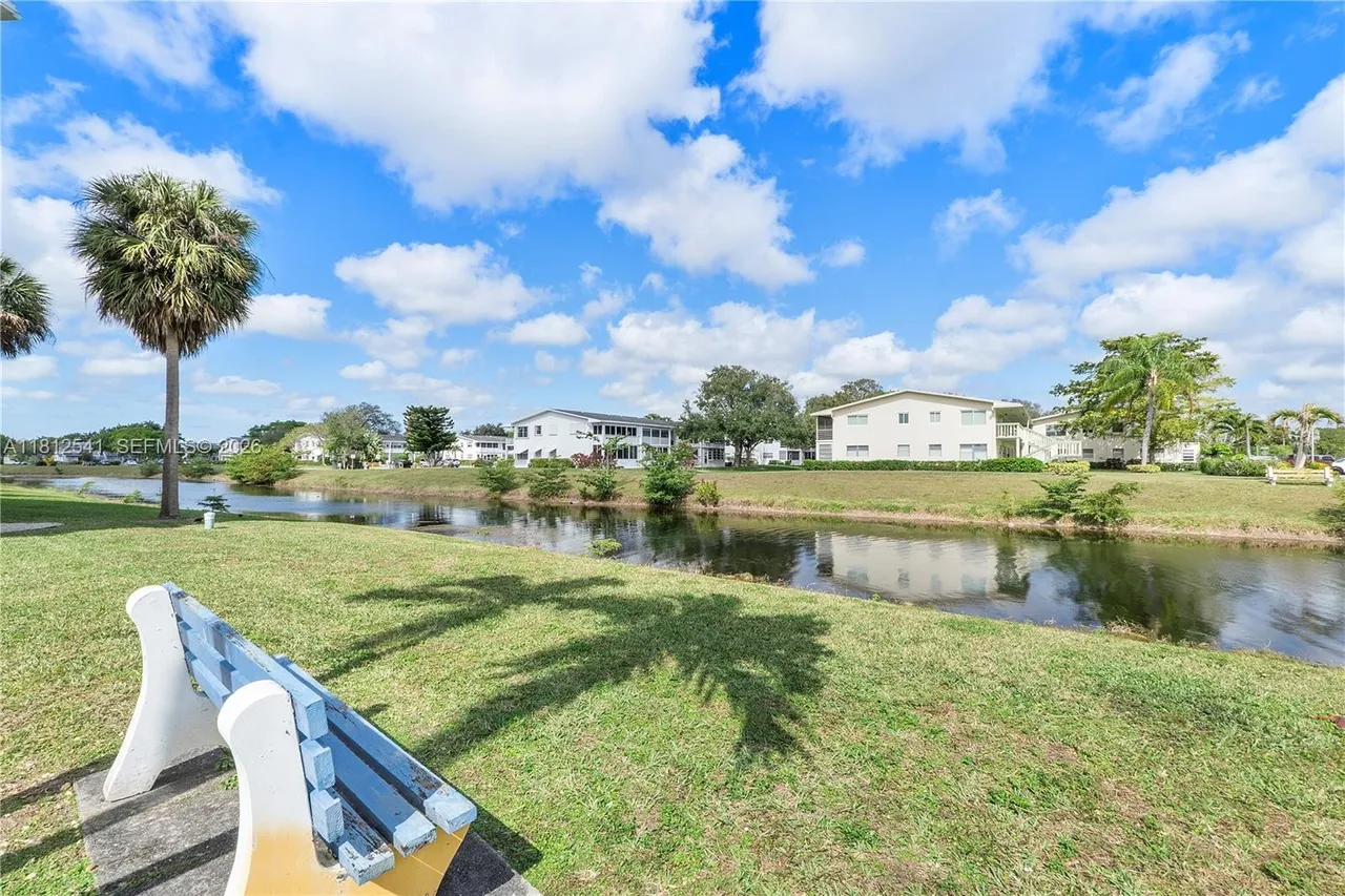 8647e4f9853a5e0cd57e5a4ecbf4d078l-m1064269627rd-w1280_h960